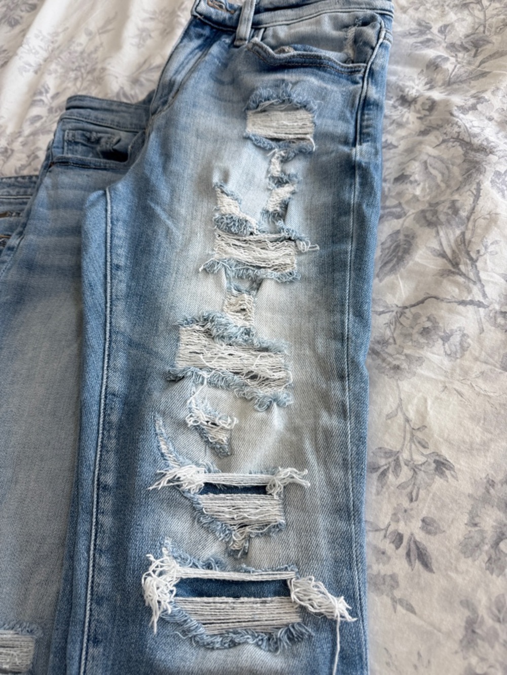 Lot of 4 (3)Buckle 1 Soft Surroundings Skinny trendy colors of blue